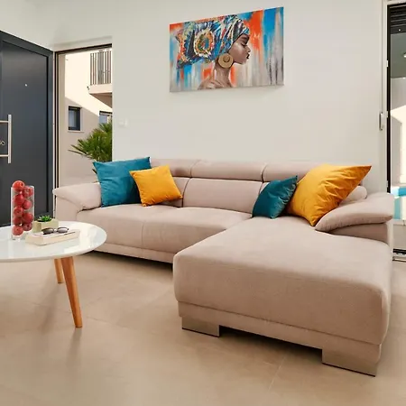 Luxury With A Swimming Pool Rat, Omis - 21548 ヴィラ