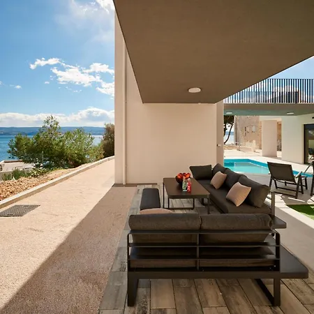 Luxury With A Swimming Pool Rat, Omis - 21548 ヴィラ *